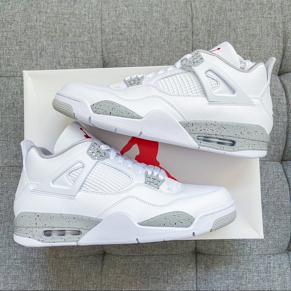 ❤️🤍 Nike air Jordan 4 white oreo shoes - Picture 2 of 4